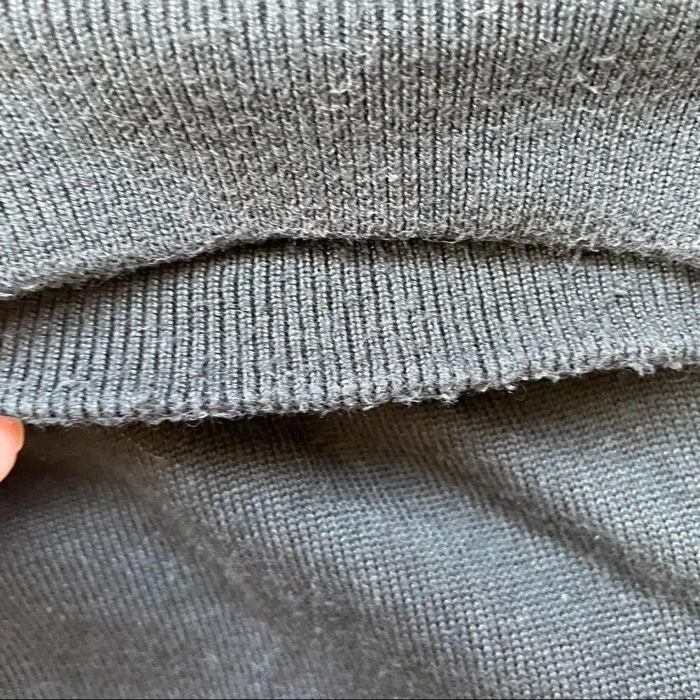 Baracutamen’s Silk Blend Blackcrew Neck Sweaterxl — image 4 of 8